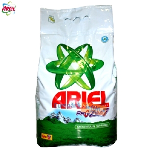 Detergent automat Ariel Mountain Spring 6 kg