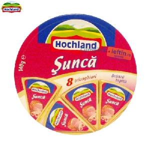 Branza topita triunghiuri cu sunca Hochland 140 gr