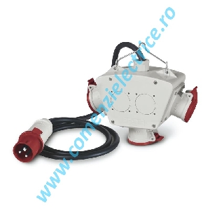 Adaptor cu cablu de la 16A la 3x2P+E, IP44