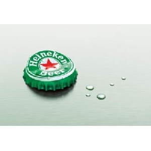 Heineken - cap (61 x 41 cm)