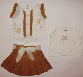 Costum maro cu alb pentru fetite - 3348 3348