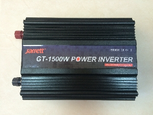 Invertor auto Jarrett 12V-220V 1500 W