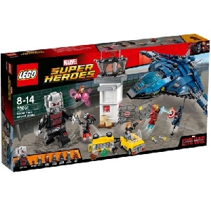 Batalia de la aeroportul Super Heroes 76051LEGO Super Heroes,