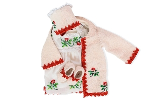 Costum botez brodat Amalia, marca Elfbebe, 1 an