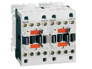 Ansamblu contactori pentru inversare de sens, AC bobina, interblocaj mecanic exterior cu auxiliar semnalizare , 25A AC3 IN AC, 12.5KW. bobina tensiune 120VAC 60HZ