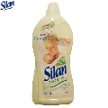 Balsam rufe Silan Natural Sensitive Aloe vera & Almond 2 L